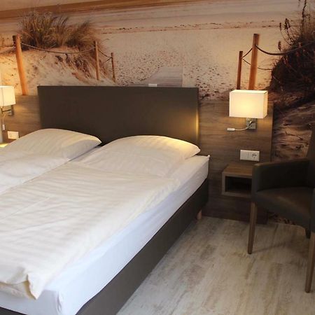 Hotel Zum Lutten Didi Friedeburg Kültér fotó