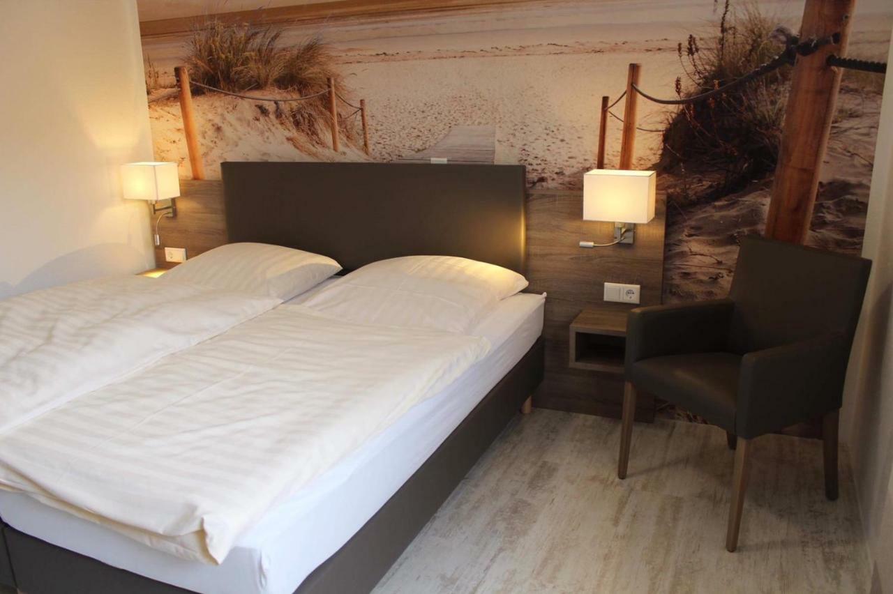 Hotel Zum Lutten Didi Friedeburg Kültér fotó