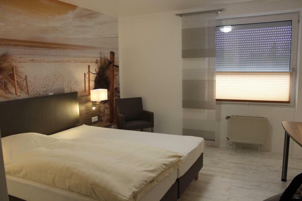 Hotel Zum Lutten Didi Friedeburg Kültér fotó
